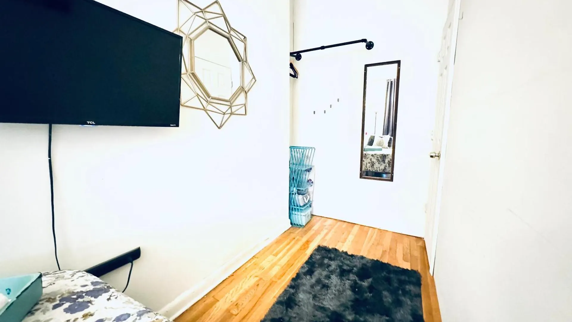 Gasthof Long Room In Shared Apartment In Ues - Manhattan New York